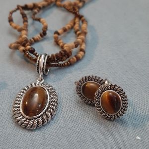 Avon 16" Choker and Clipons